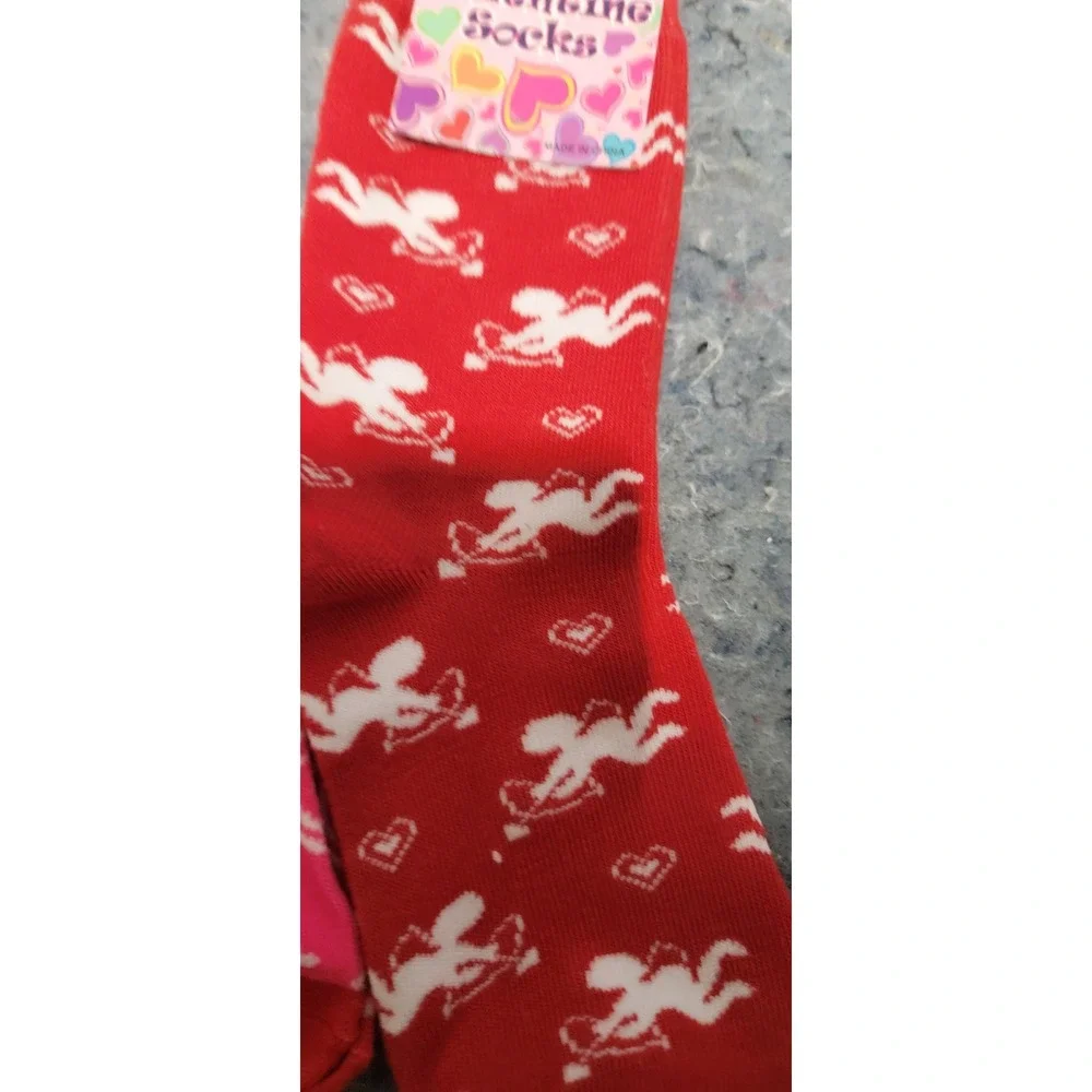 Valentine Socks Unisex‎ Pink/Red Hearts and Cupids Set of 2 Size 9-11
